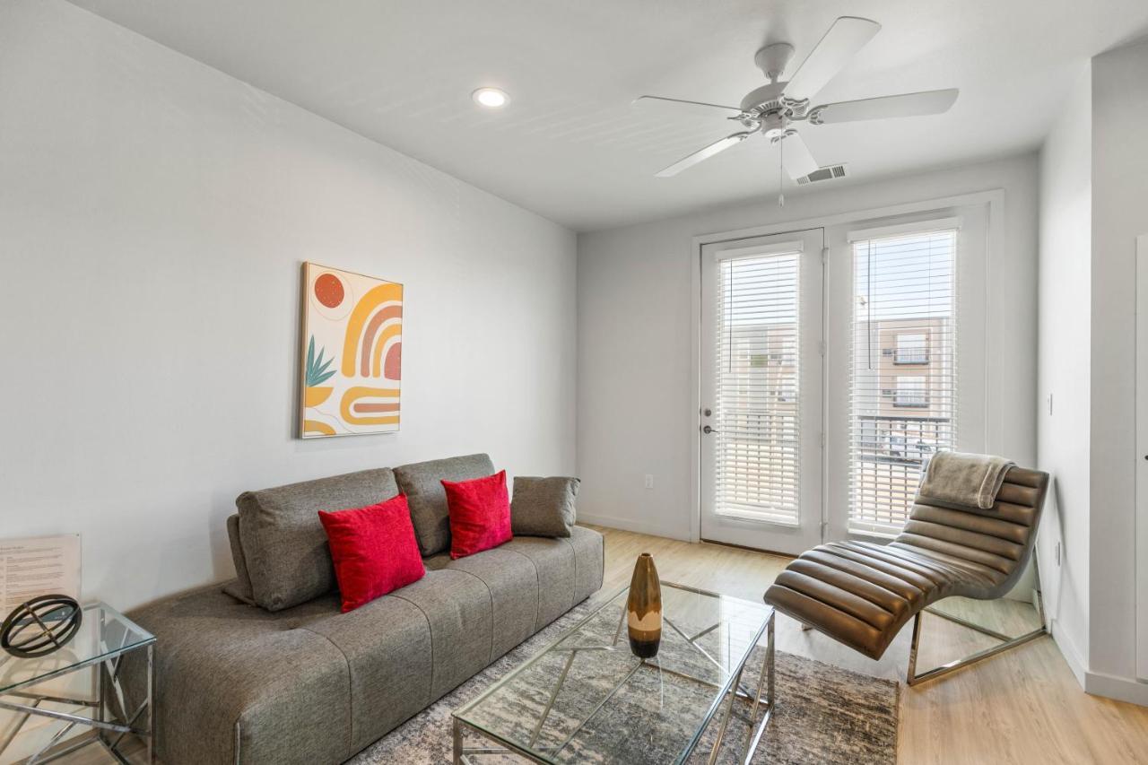 Flatz432 Apartments By Barsala Midland Exterior photo