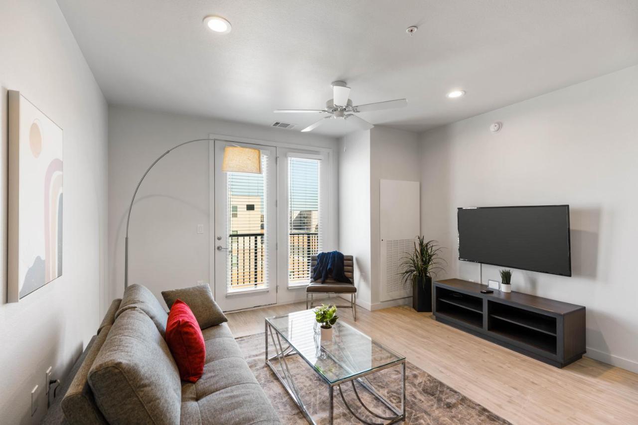 Flatz432 Apartments By Barsala Midland Exterior photo