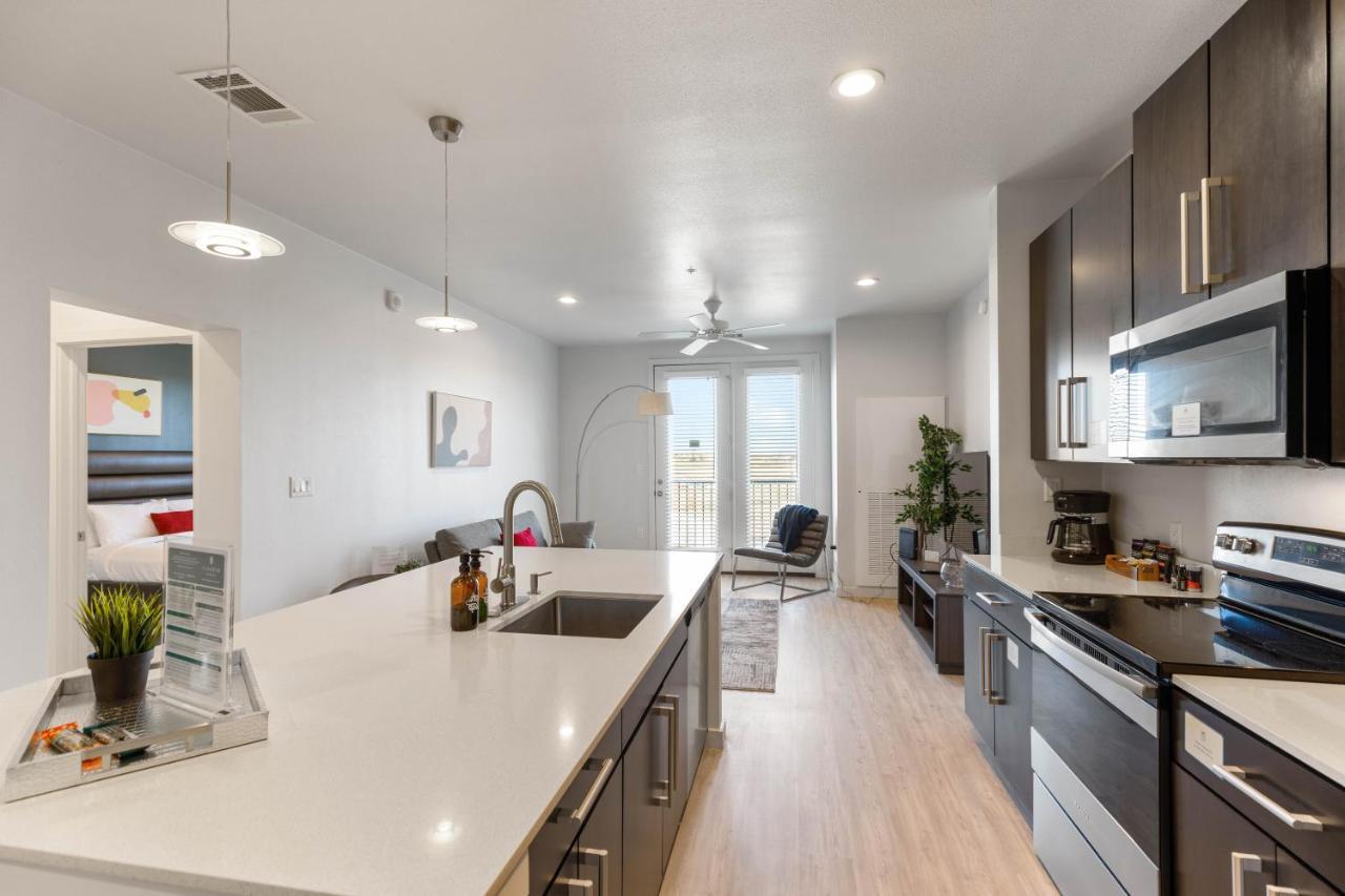 Flatz432 Apartments By Barsala Midland Exterior photo