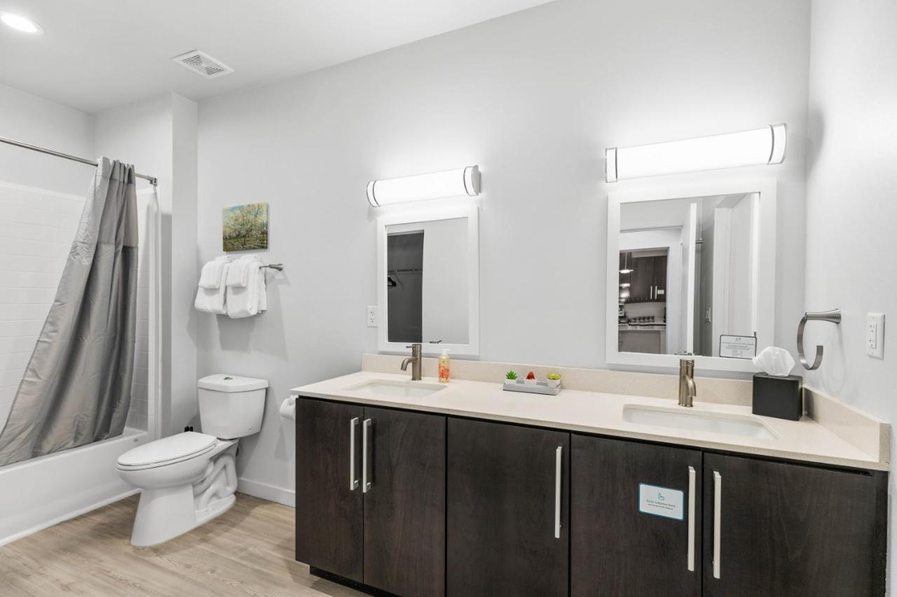 Flatz432 Apartments By Barsala Midland Exterior photo