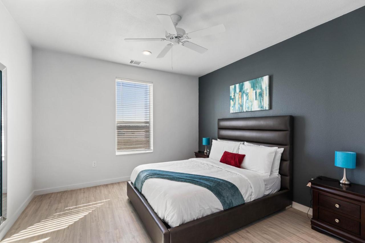 Flatz432 Apartments By Barsala Midland Exterior photo